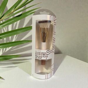 🤎FLOWER🤎Foundation Buffing Brush/NIB